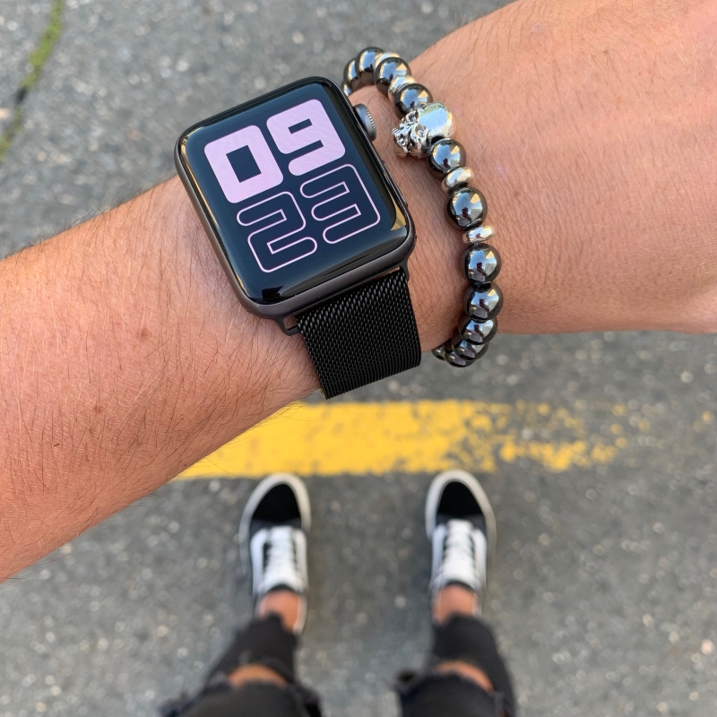 Šedý náramek Hematit Lebka 