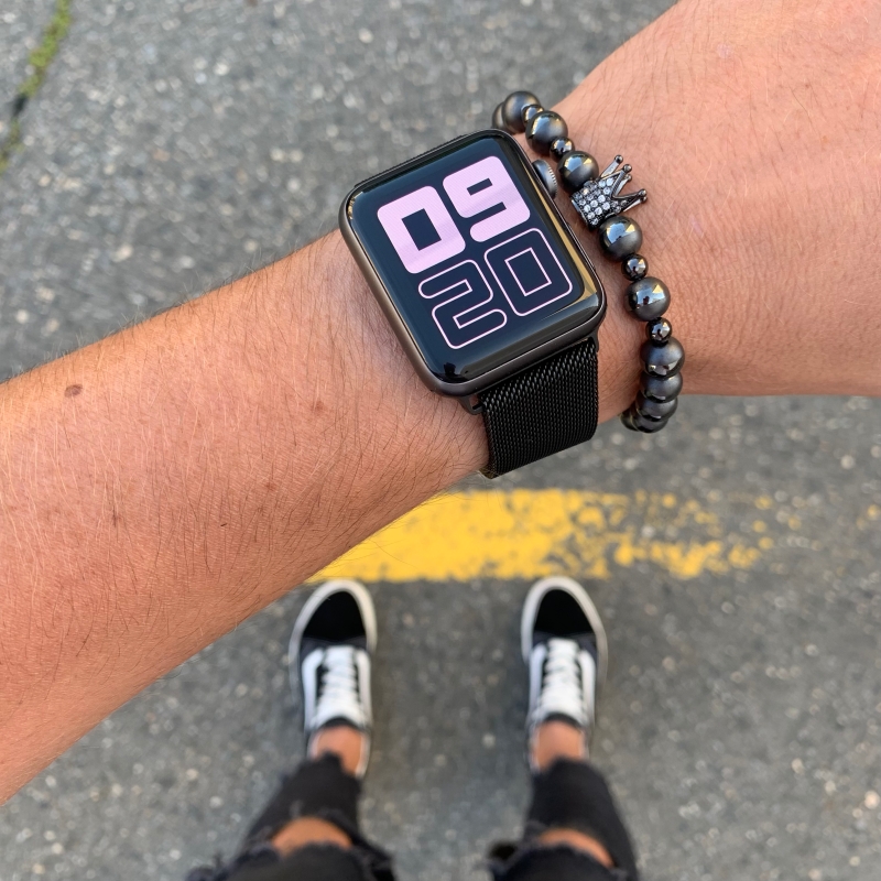 Šedý náramek Královská koruna 