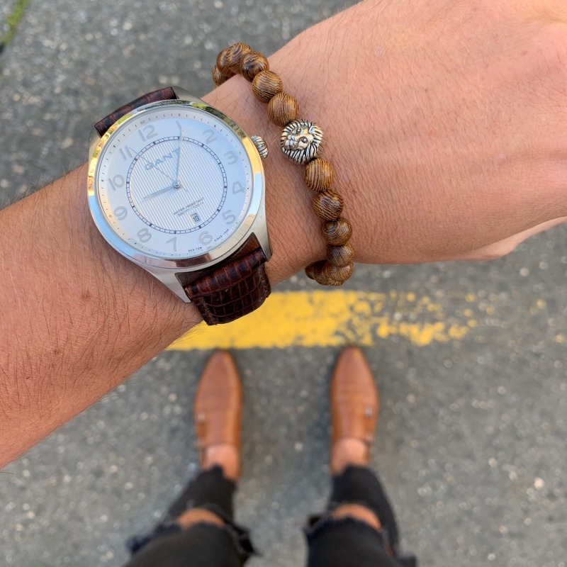 Hnědý náramek stříbrný Lev 