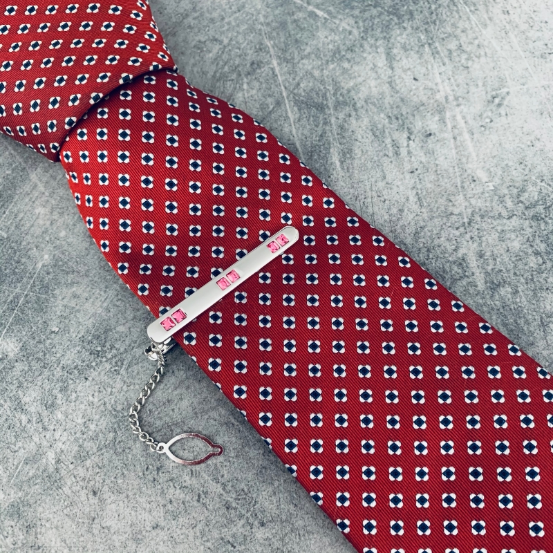 Stříbrno - růžová spona na kravatu 6 Crystals 