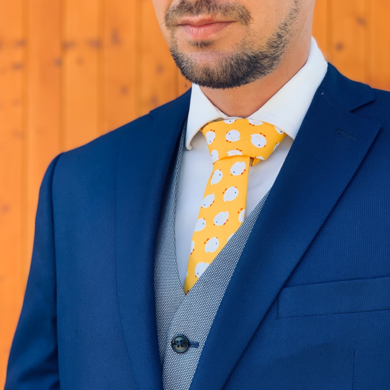 Žlutá kravata Kuřátka 