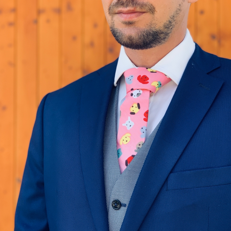 Růžová kravata Pejsci 
