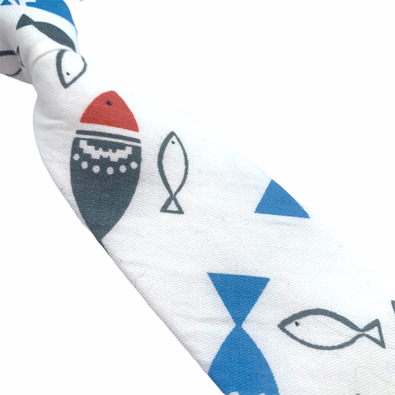 Bílá chlapecká kravata Ryby