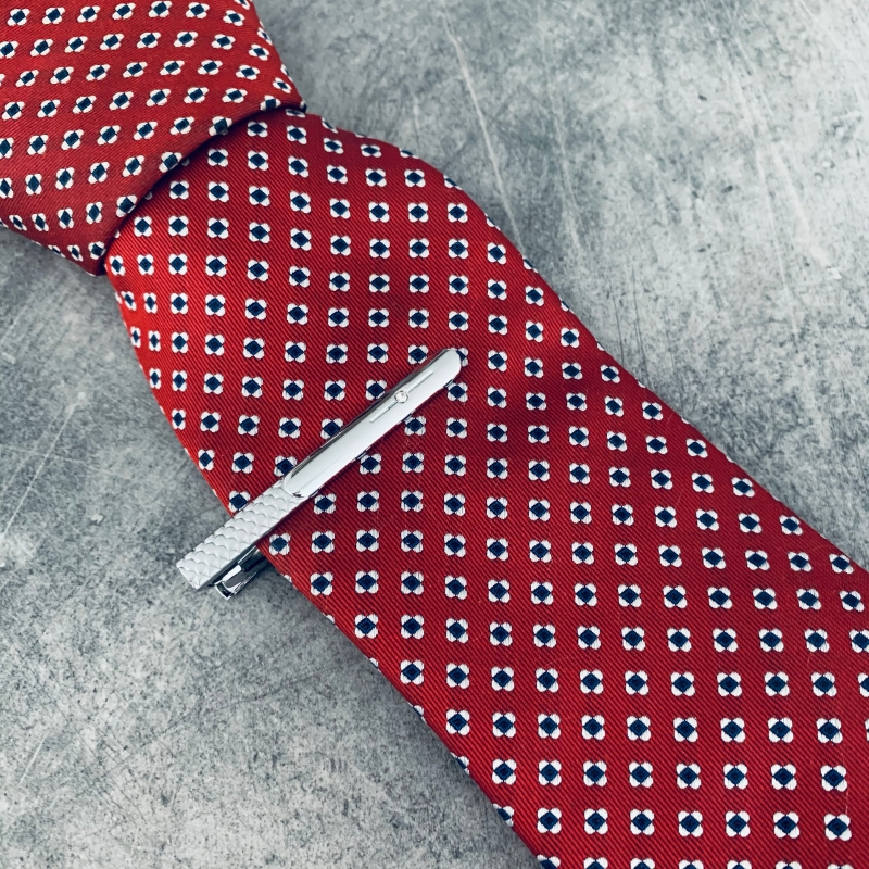 Stříbrná spona na kravatu Dots Crystal 