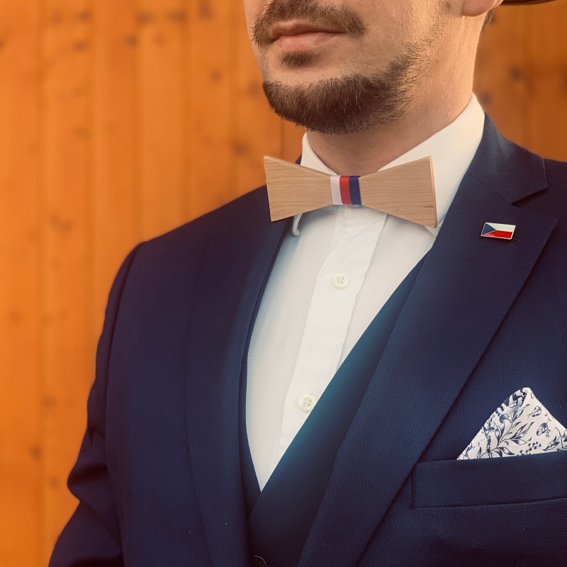 Dřevěný pánský motýlek Premier Česko 