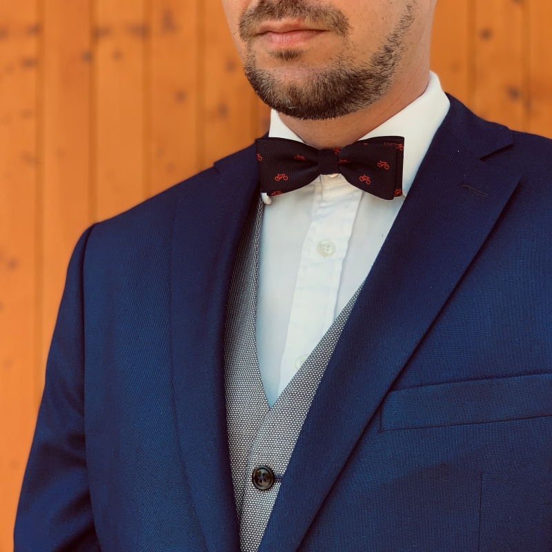 Modro - červený motýlek Silniční kolo 