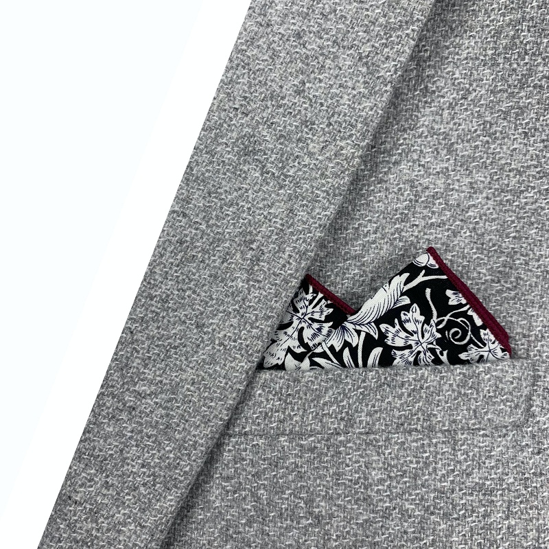 Černý kapesníček do saka Tropic 