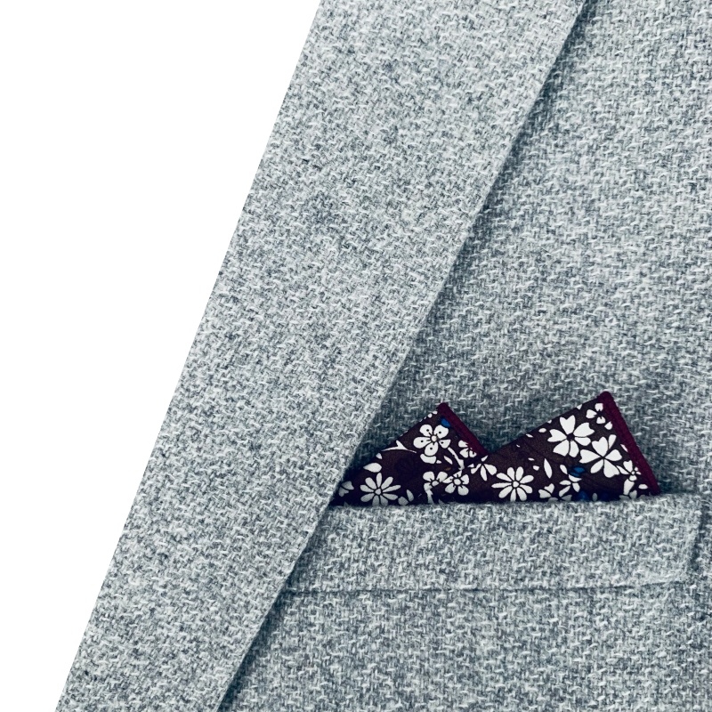 Hnědý kapesníček do saka Květiny 