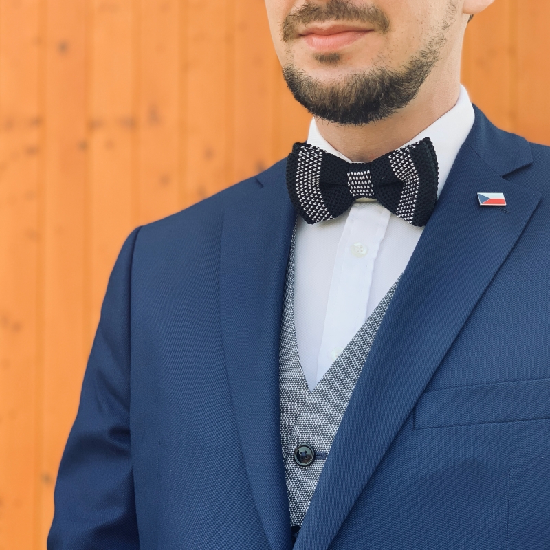 Černo - bílý pánský motýlek Knit Stripe