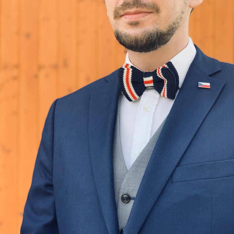 Modro - červeno - bílý pánský motýlek Knit Stripe