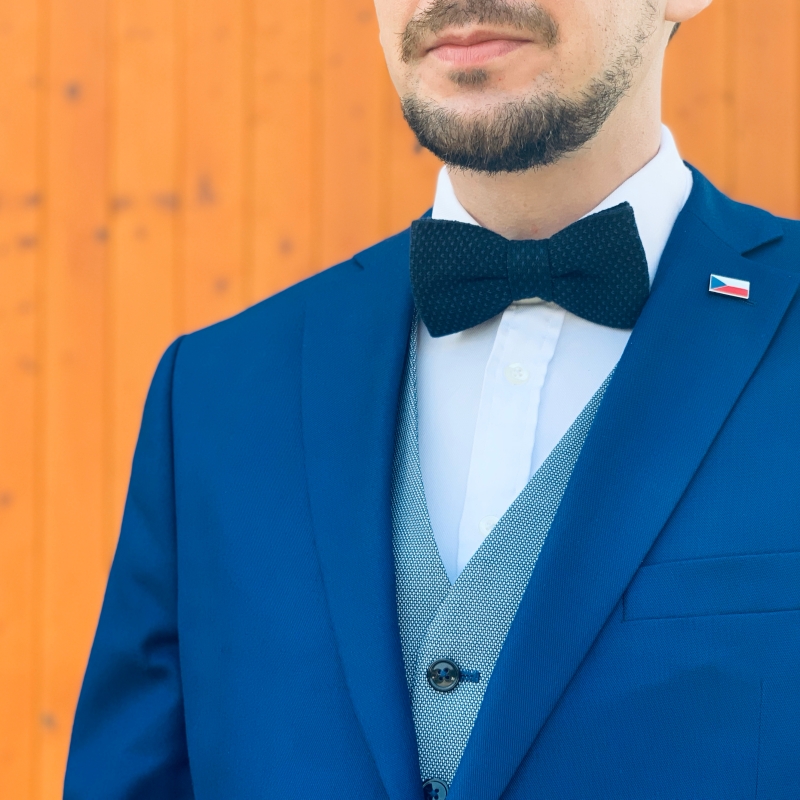 Modrý pánský motýlek Knit HM arrow