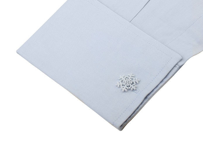 Bílé manžetové knoflíčky Sněhová vločka 