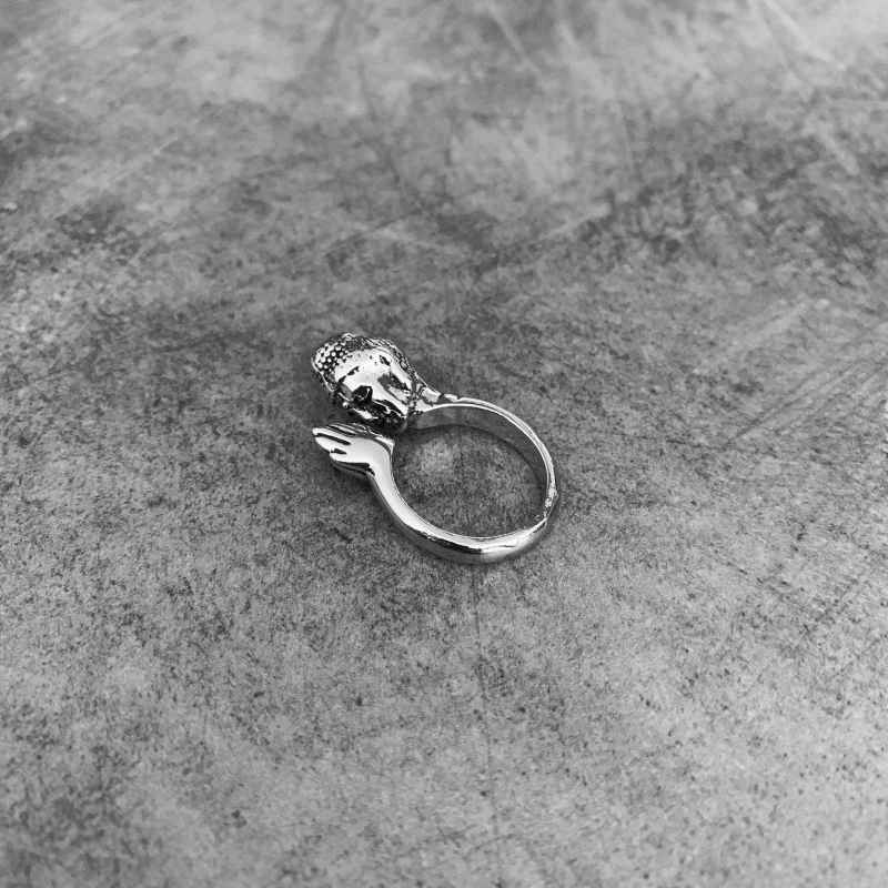 Stříbrný prsten Buddha 