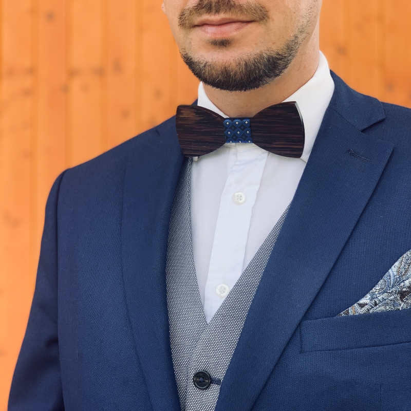 Dřevěný pánský motýlek Classic I. Stars