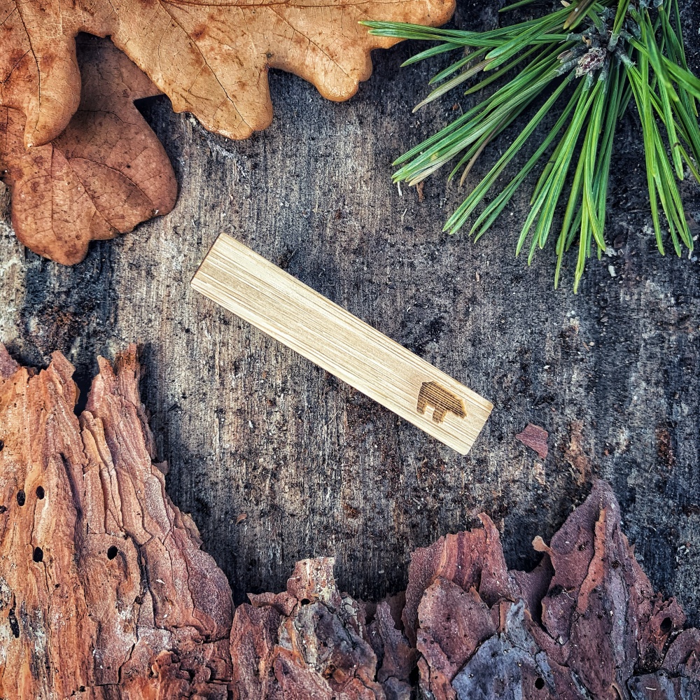 Dřevěná spona na kravatu Medvěd 