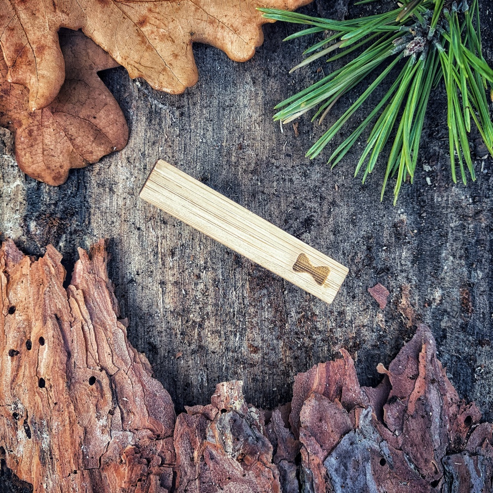 Dřevěná spona na kravatu Motýlek I.