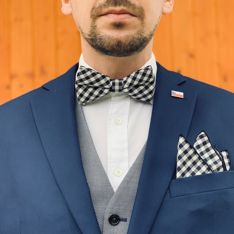 Modro - bílý set kravata, motýlek a kapesník Kostky