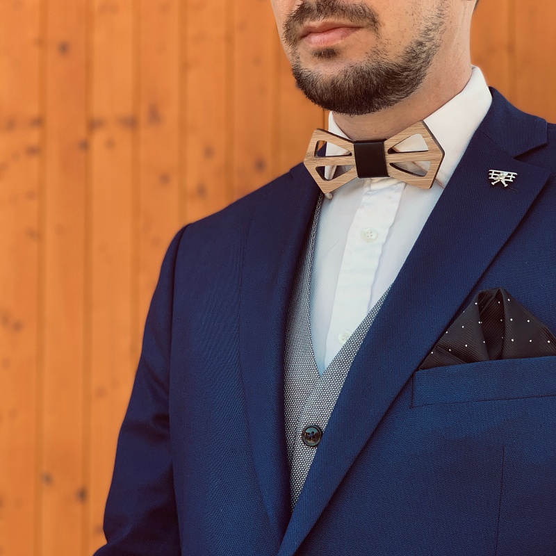 Dřevěný pánský motýlek Vrtule IV. Leather