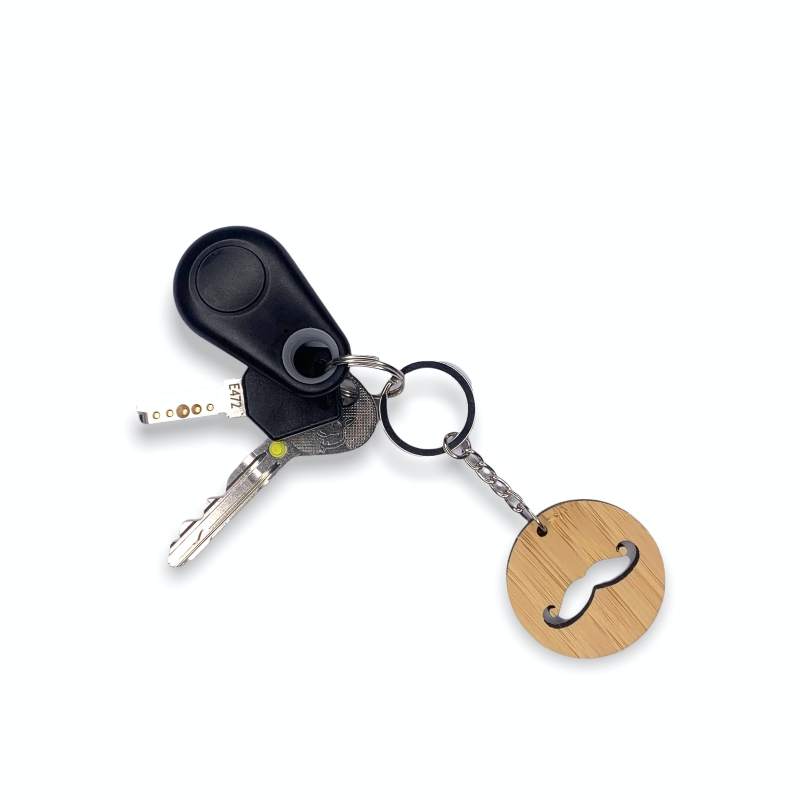 Dřevěná klíčenka Knír I. 