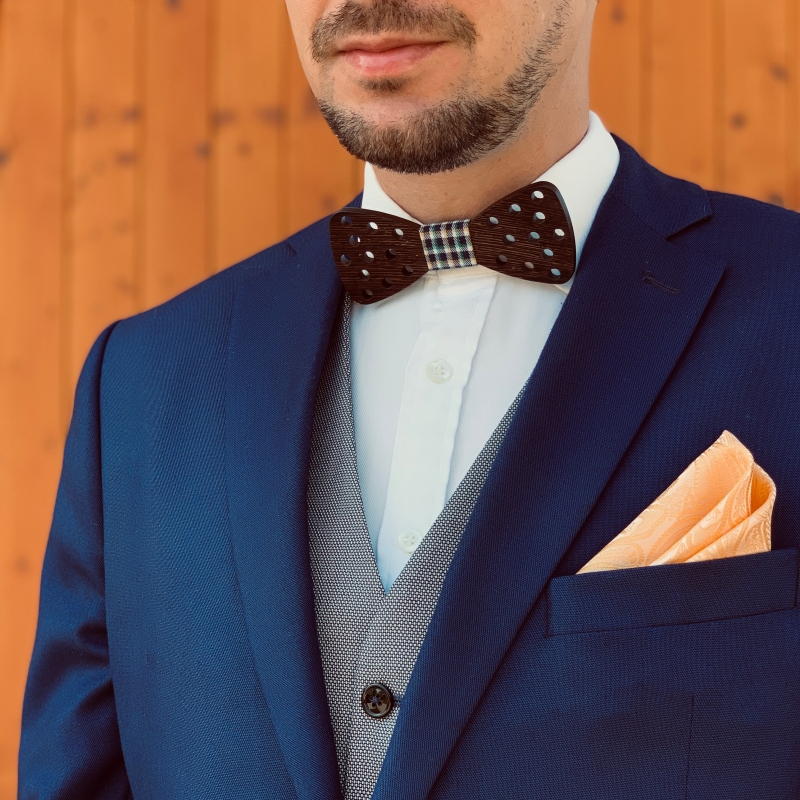 Dřevěný pánský motýlek Small Dot Color 