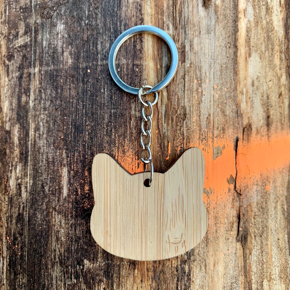 Dřevěná klíčenka Kočičí hlava 