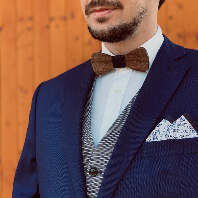 Dřevěný pánský motýlek Kotva Denim 