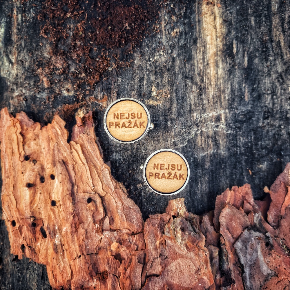 Dřevěné manžetové knoflíčky Nejsu Pražák 