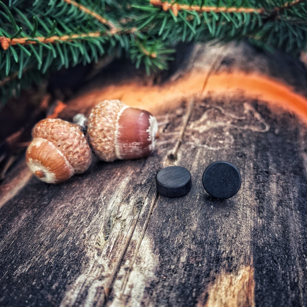 Tmavě hnědá náušnice Wood 