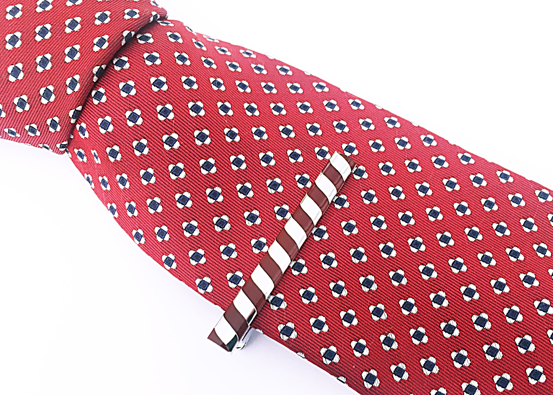 Hnědo - stříbrný set - spona na kravatu a manžetové knoflíčky Wave 