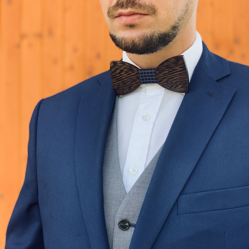 Dřevěný pánský motýlek Classic Purple wenge