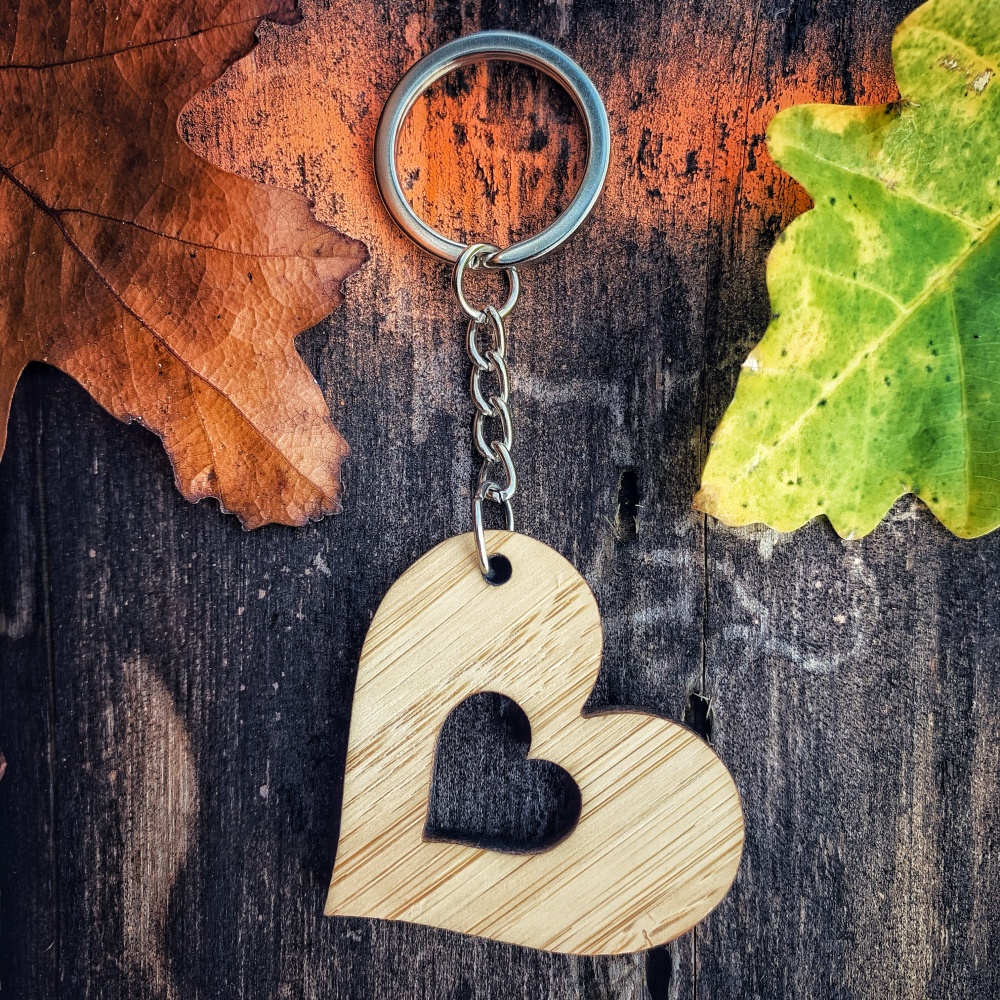 Dřevěná klíčenka Srdce I. 