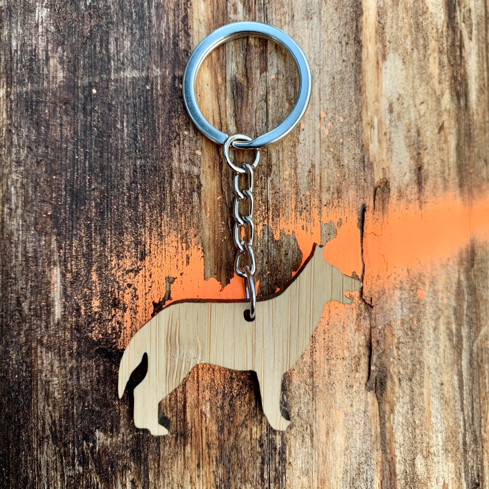 Dřevěná klíčenka Německý vlčák 