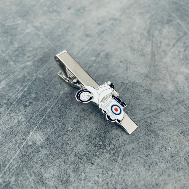 Stříbrná spona na kravatu Skútr