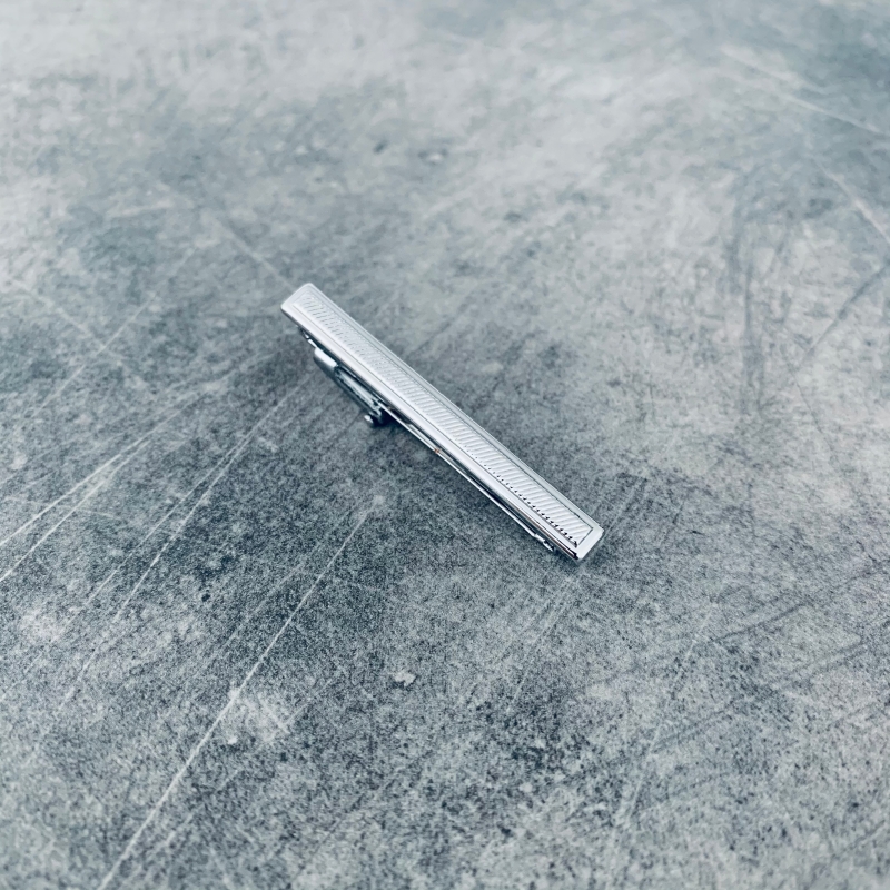 Stříbrná spona na kravatu Midline 