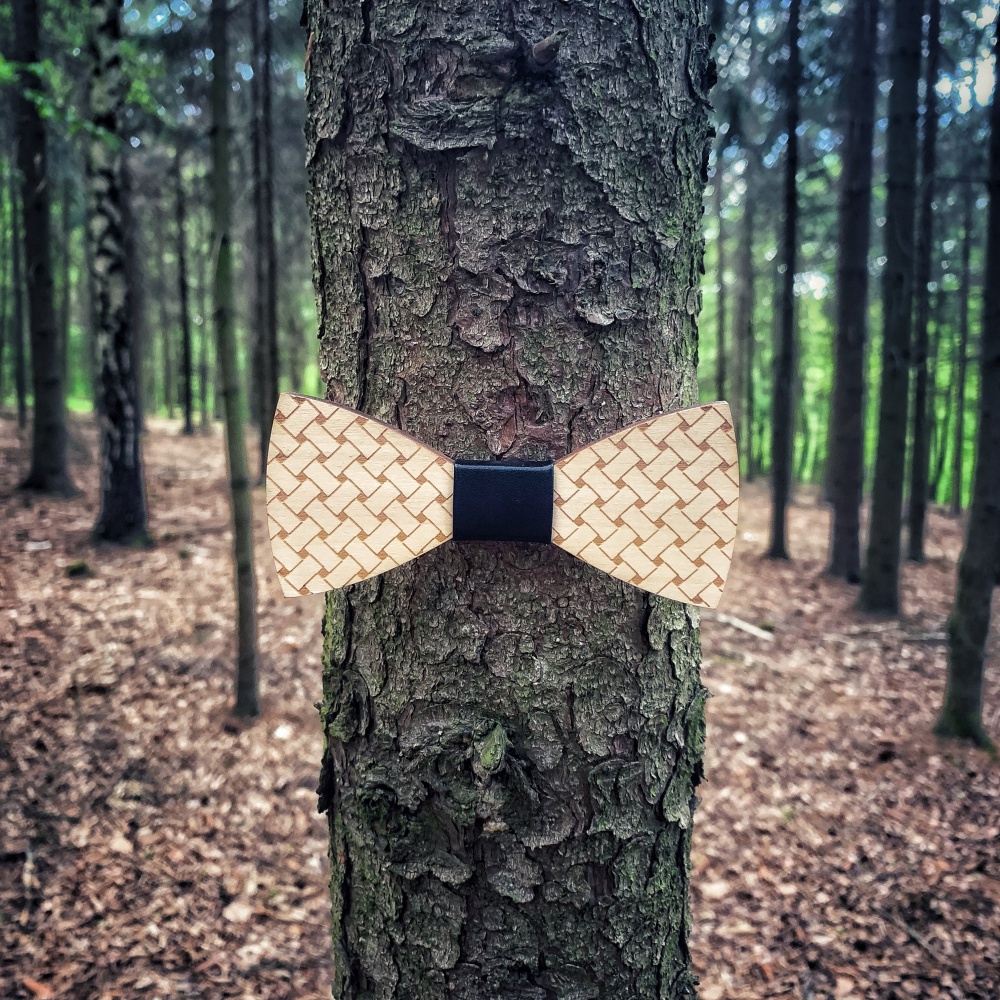 Dřevěný pánský motýlek Fabric leather