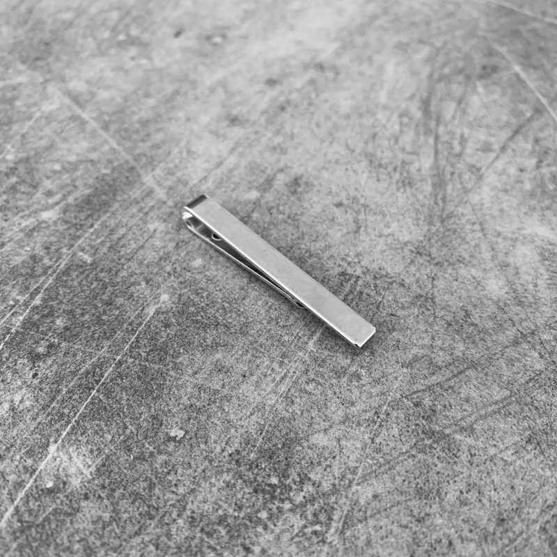 Stříbrná spona na kravatu Medium clip 