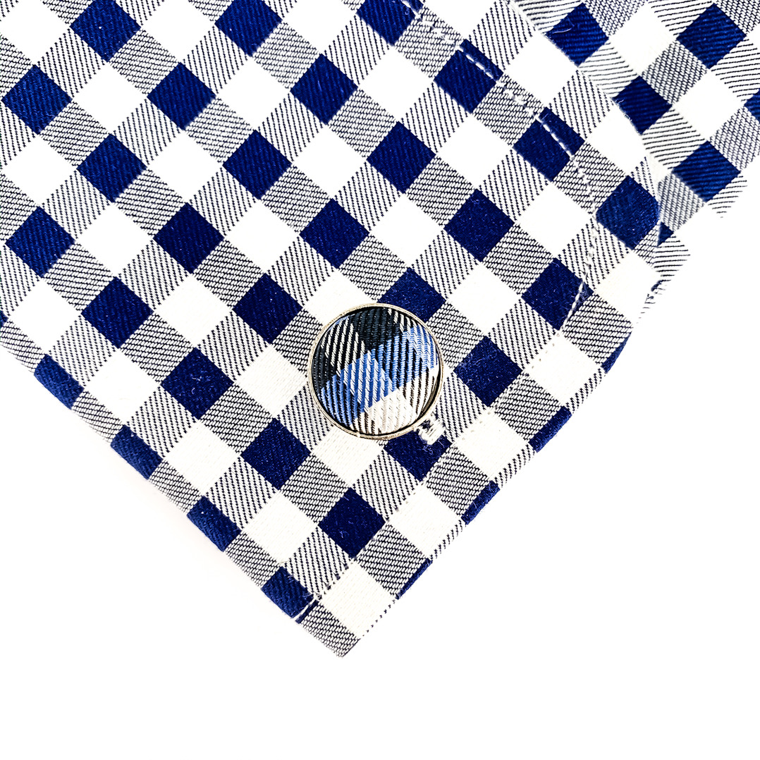 Modro - stříbrno - černý set kravata, kapesník a manžetové knoflíčky Kostičky 