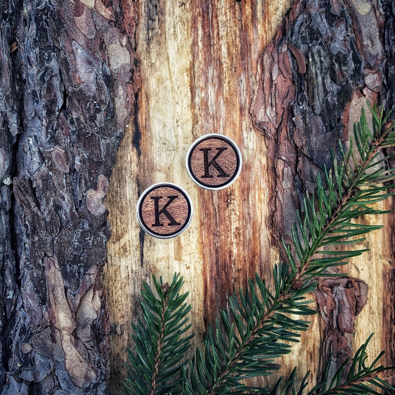 Dřevěné manžetové knoflíčky Wood Iniciál K 