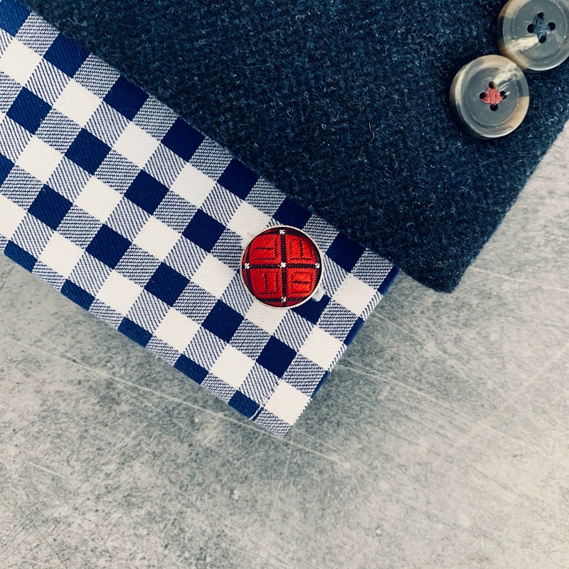 Červený set - motýlek + kapesník + manžetové knoflíčky Bludiště 