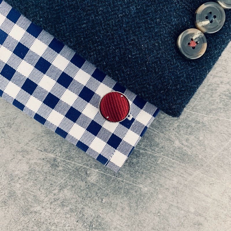 Vínový set - motýlek + kapesník + manžetové knoflíčky Tečky 