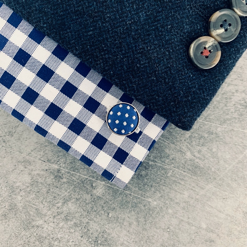 Modro - bílý set - motýlek + kapesník + manžetové knoflíčky Dots 