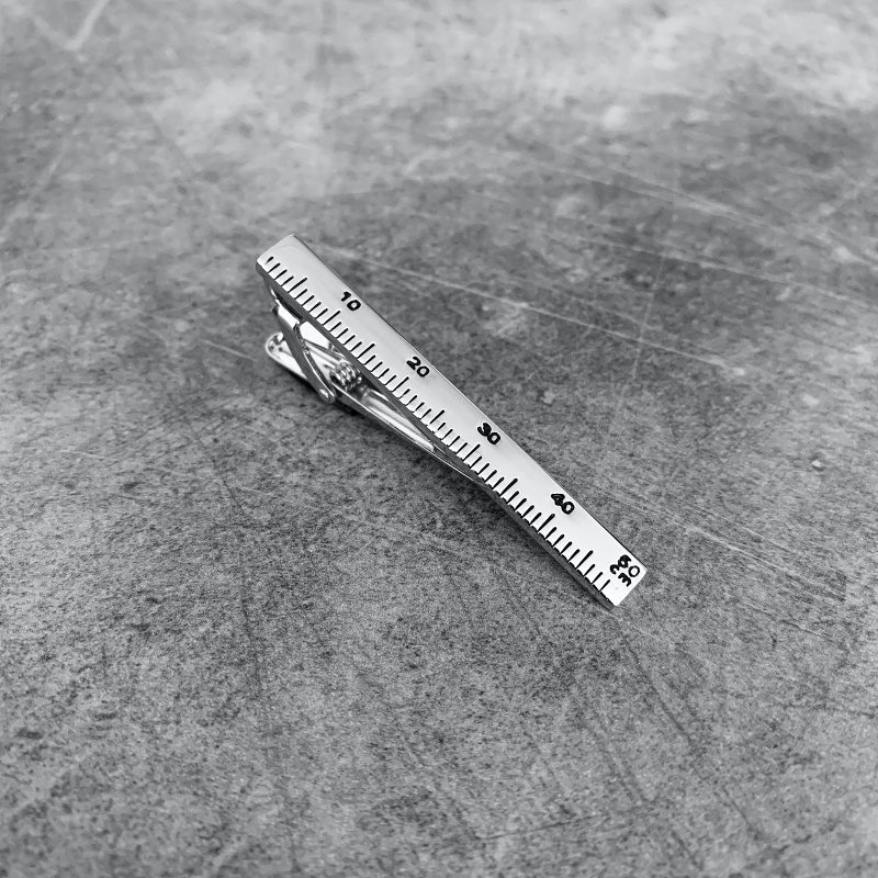 Spona na kravatu Metr 