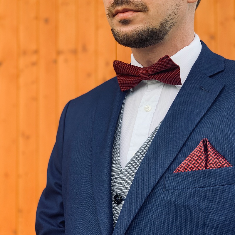 Červeno - černý kapesník do saka Houndstooth 