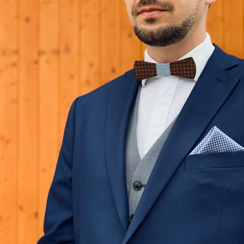Světle modro - stříbrný kapesník do saka Houndstooth 