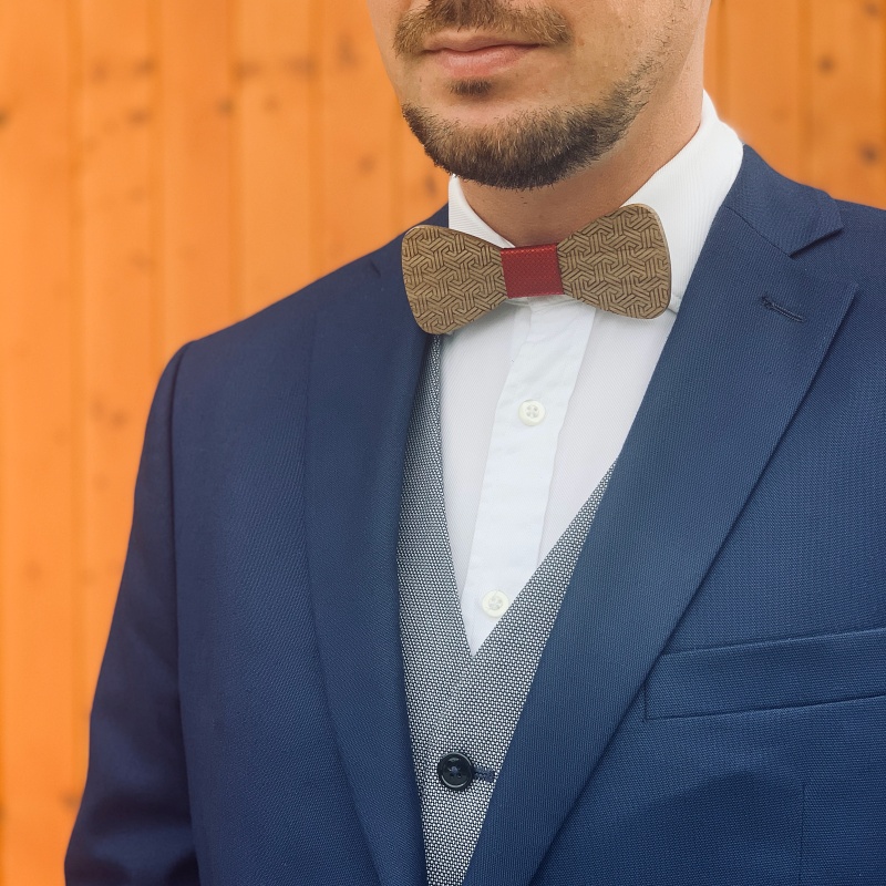 Dřevěný pánský motýlek Geo plaid 
