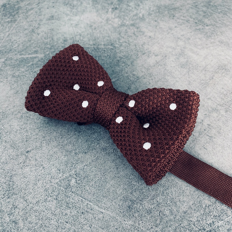 Hnědý pánský motýlek Knit Dot