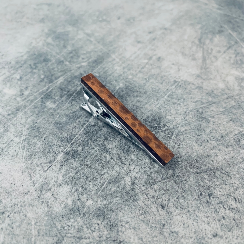 Dřevěná spona na kravatu Bubbles 