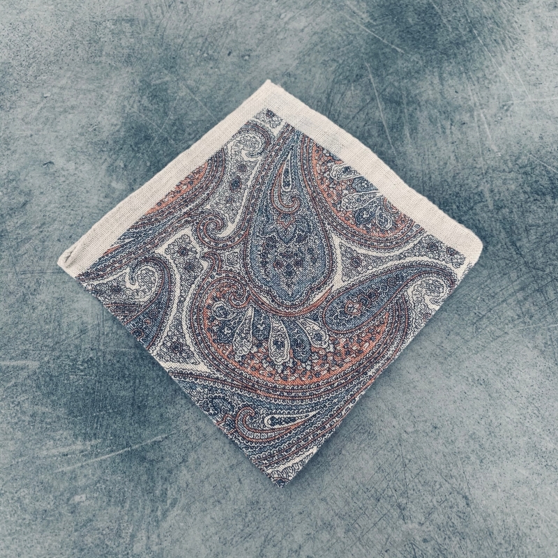 Bílý kapesník do saka Blažek Paisley 