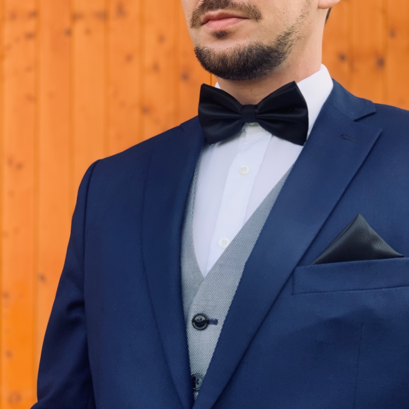 Černý set kravata, motýlek, kapesník a manžetové knoflíčky Plaid