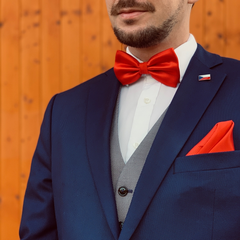 Červený set kravata, motýlek, kapesník a manžetové knoflíčky Plaid